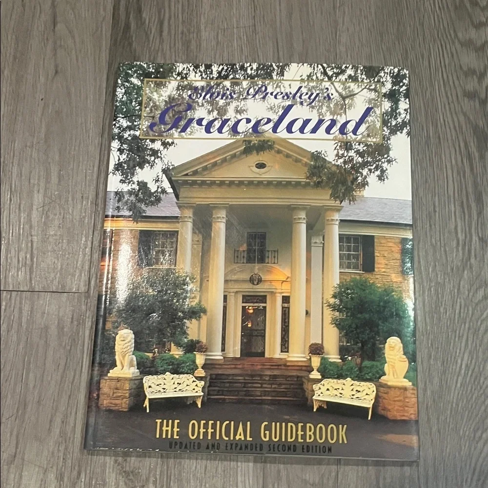 Graceland Official Guidebook